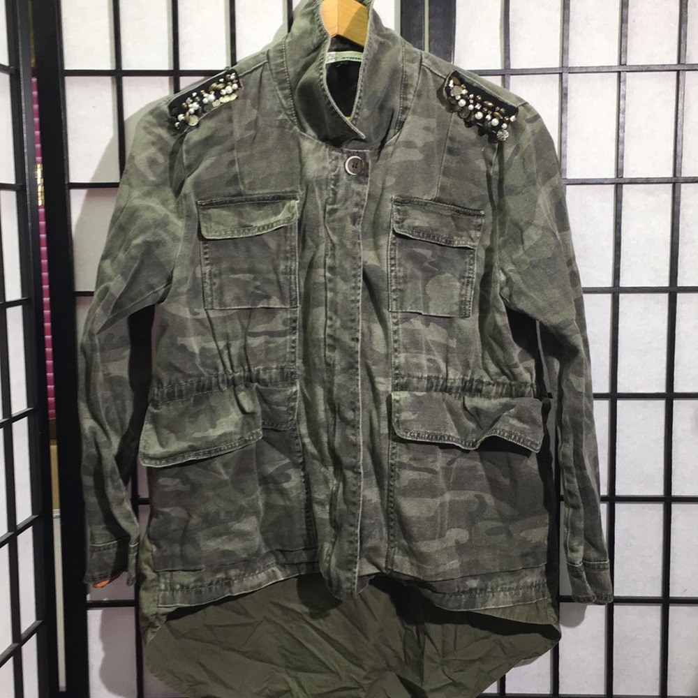 Runway Couture Camo Hi-low Size L